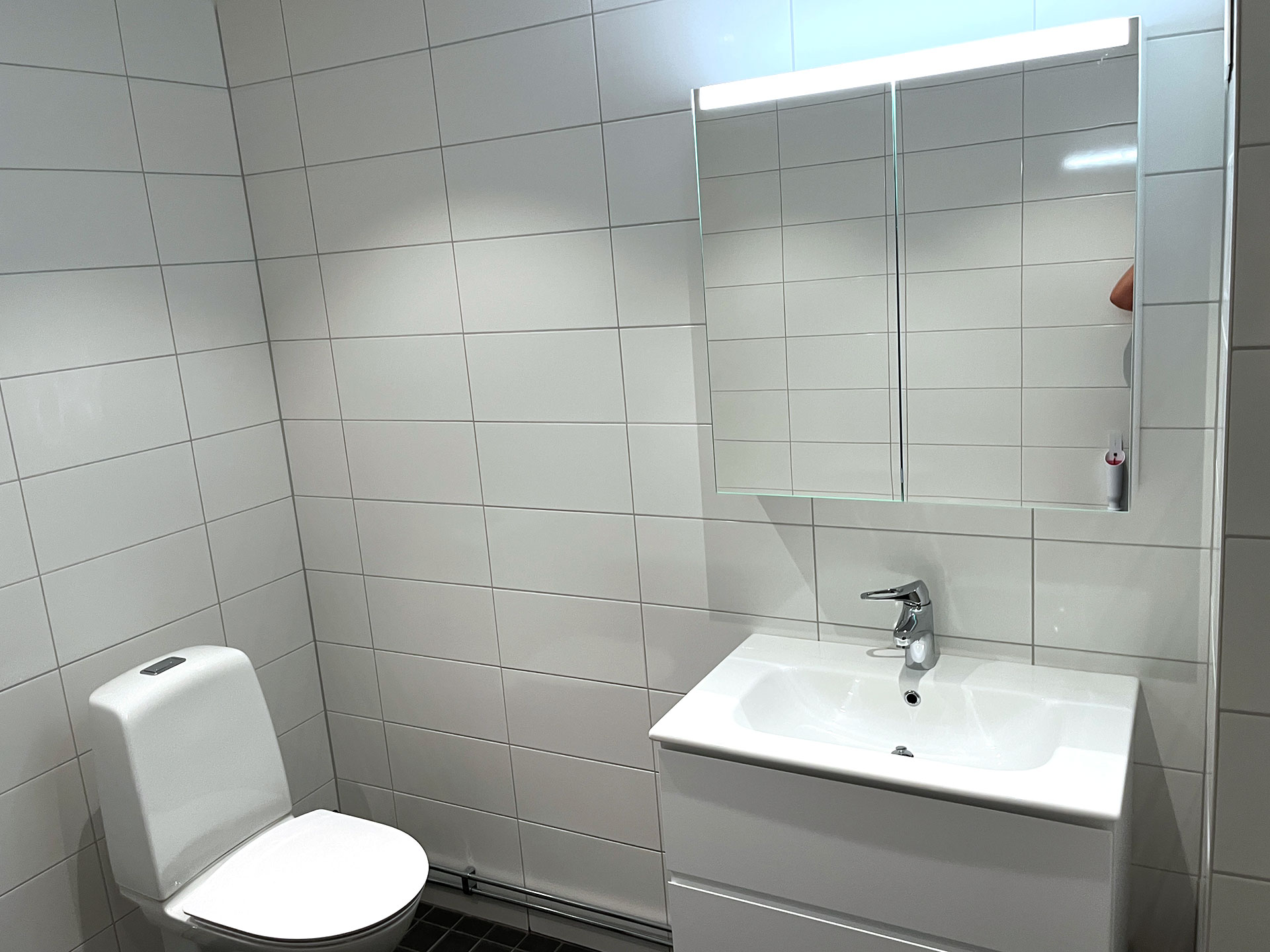 Nyrenoverade badrum i Vendelsö