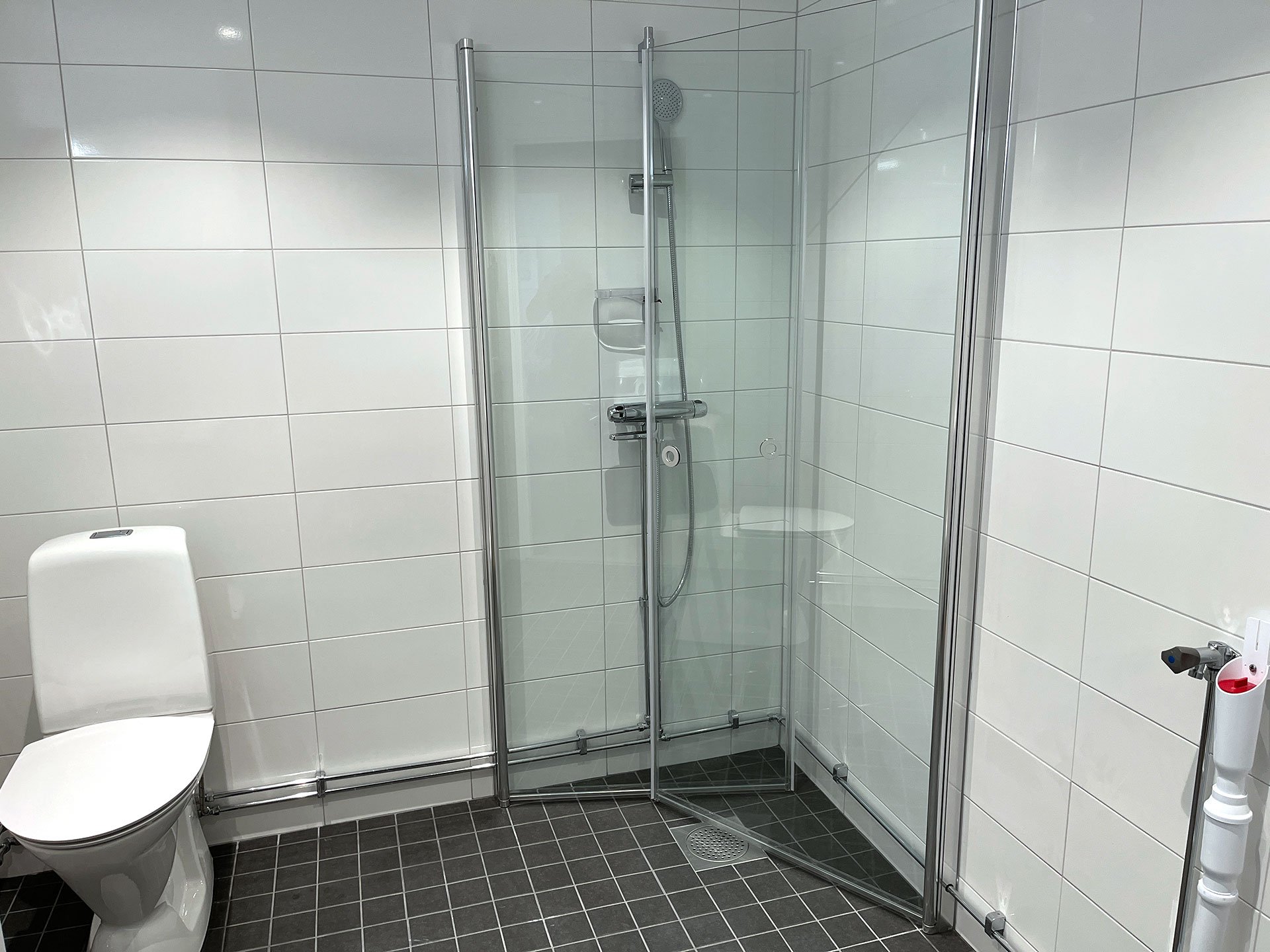 Nyrenoverade badrum i Vendelsö