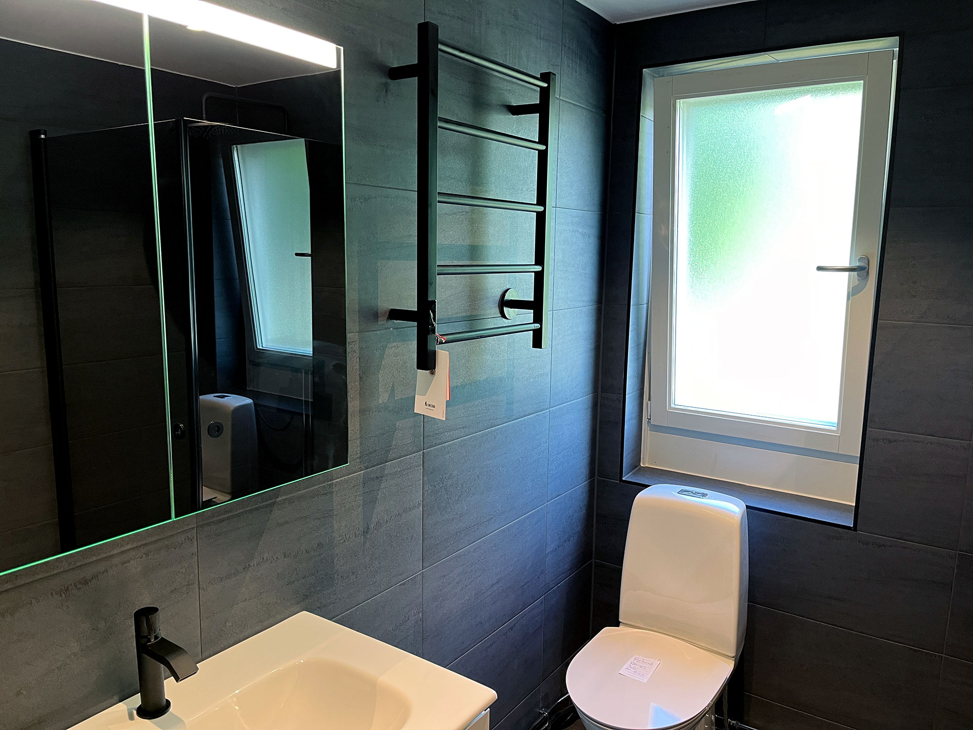 Nyrenoverade badrum i Vendelsö